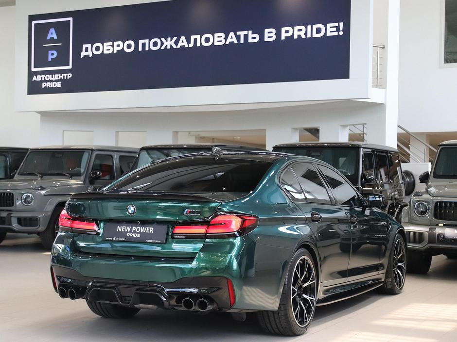 BMW M5