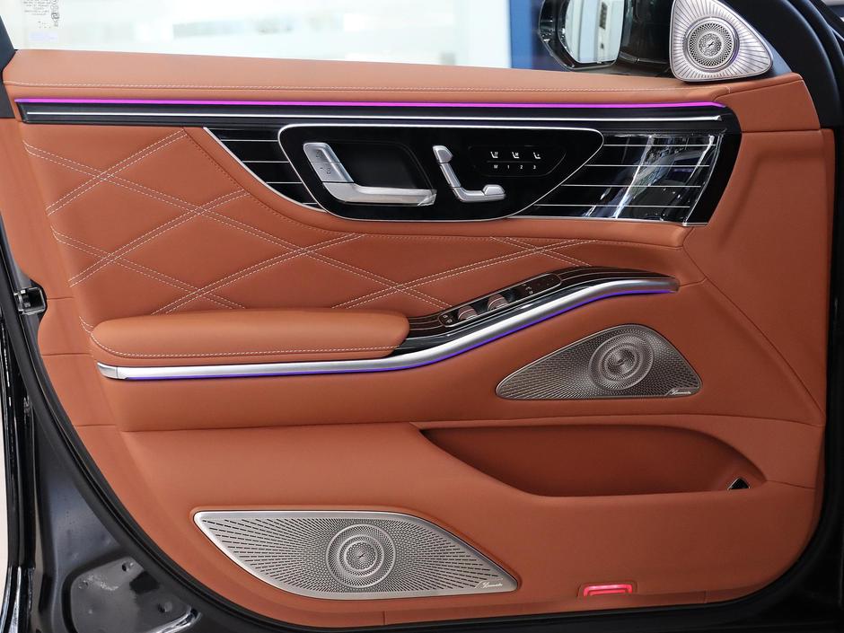 Mercedes-Benz Maybach S-Класс