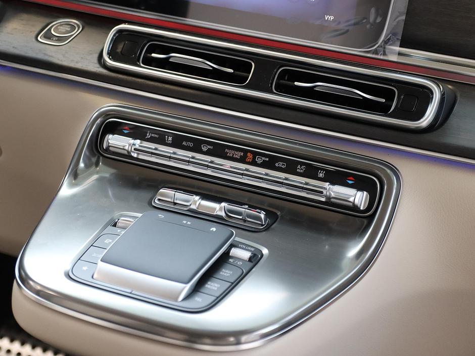 Mercedes-Benz V-Класс
