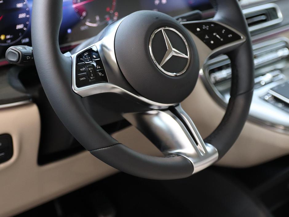 Mercedes-Benz V-Класс