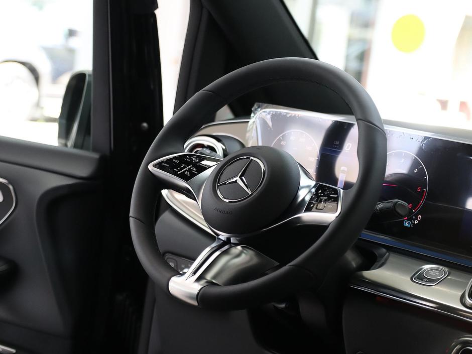 Mercedes-Benz V-Класс