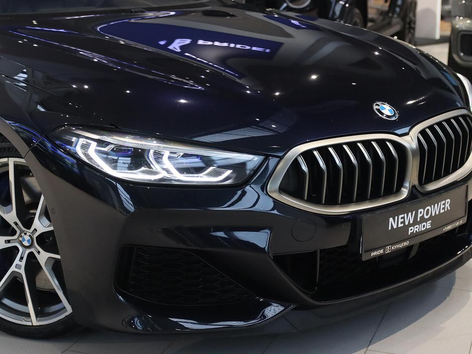 BMW 8 серии