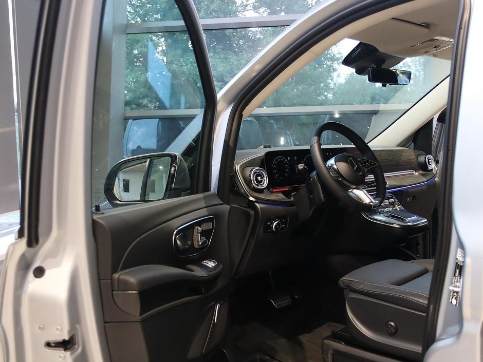 Mercedes-Benz V-Класс