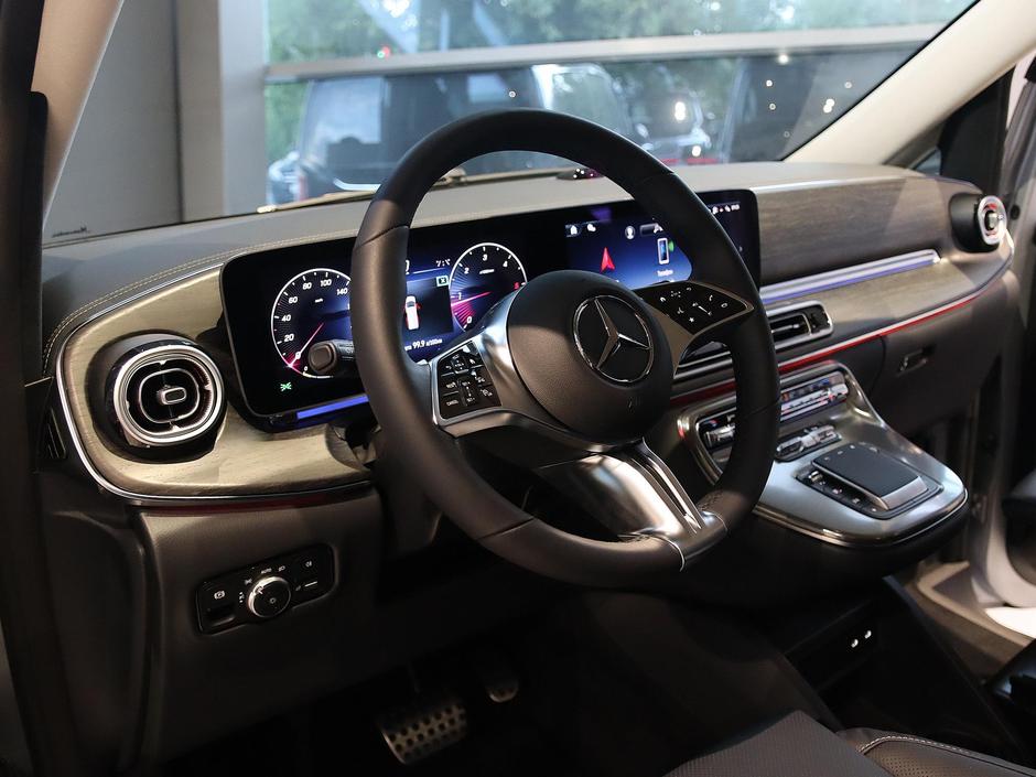 Mercedes-Benz V-Класс