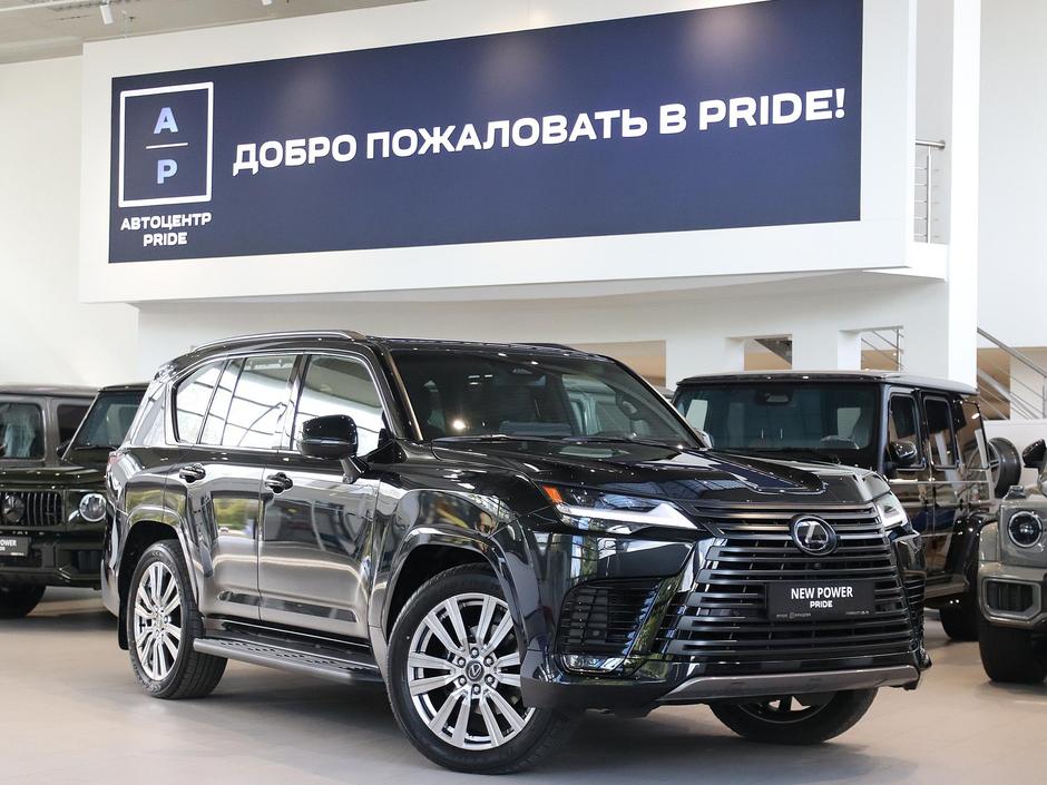 Lexus LX
