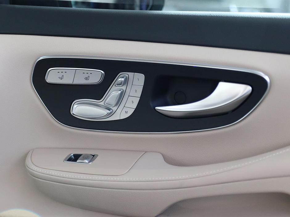 Mercedes-Benz V-Класс
