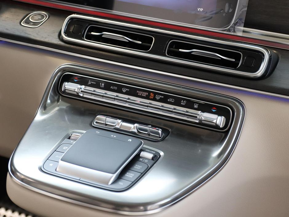 Mercedes-Benz V-Класс